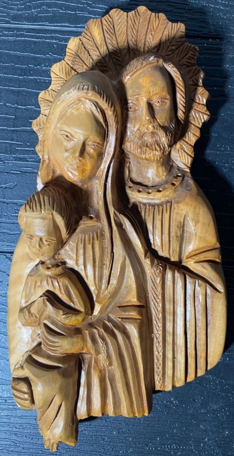 VINTAGE CONVENT HOLY FAMILY — OLIVE WOOD FROM THE HOLY LAND
