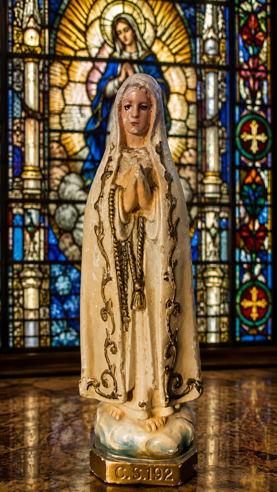 Vintage Our Lady of Fatima Statue from a Closed Convent – Columbia Statuary – Nearly 8"