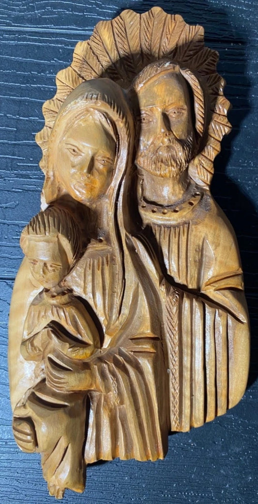 VINTAGE CONVENT HOLY FAMILY — OLIVE WOOD FROM THE HOLY LAND