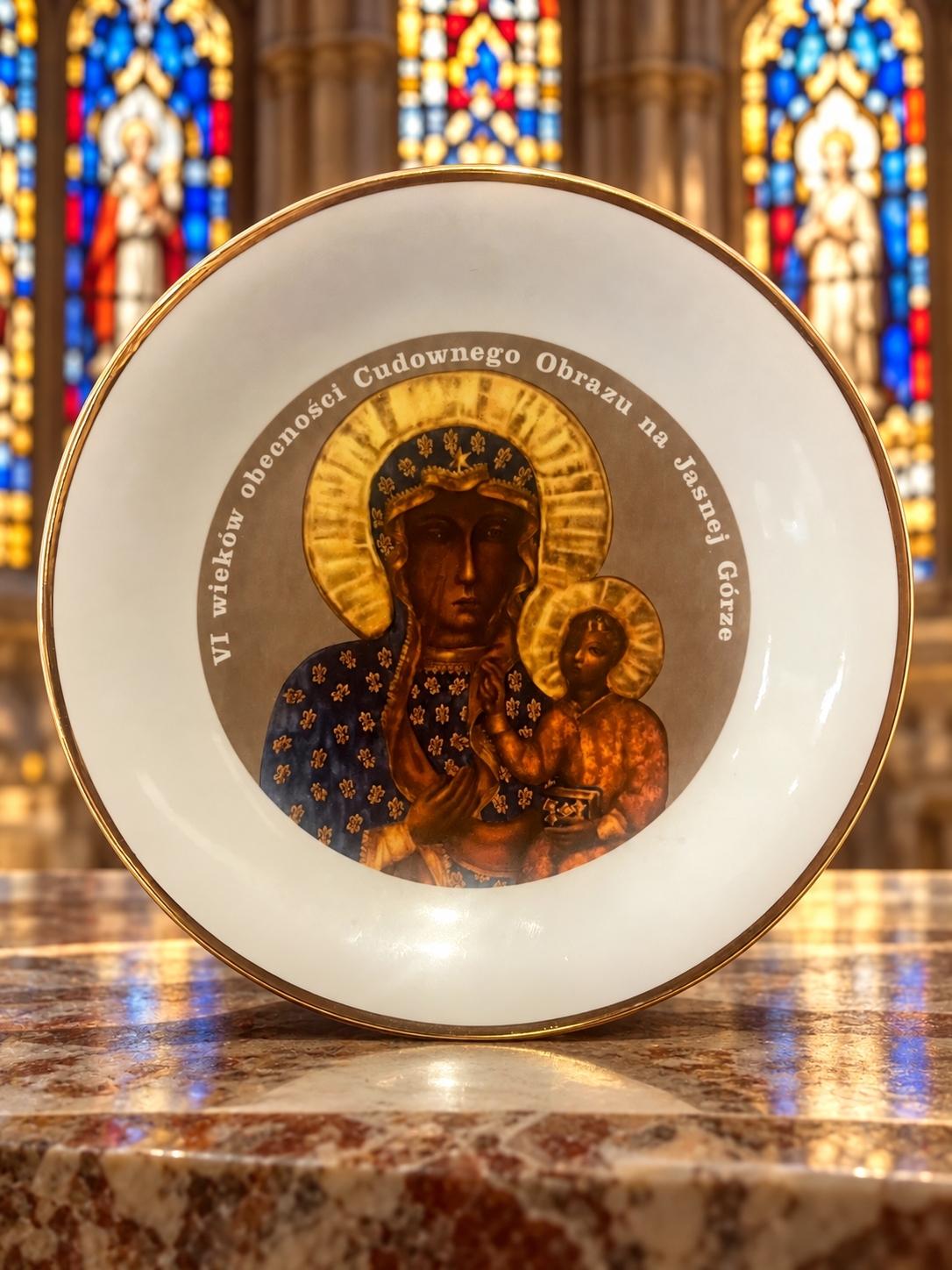 Vintage 1982 Black Madonna of Częstochowa 600th Anniversary Polish Porcelain Plate – 9½ Inches